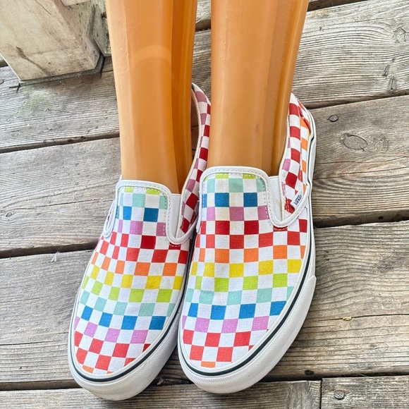 Vans Classic Slip-On Checkerboard Shoe - Picture 5 of 11